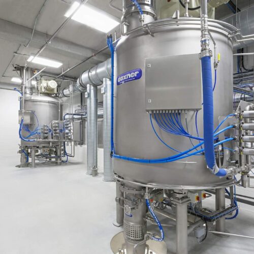 CIP-able ingredient handling system with an innovative IBC system - DAXNER